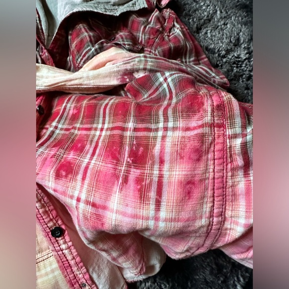 Distressed Ohio flannel shirt - Picture 3 of 6